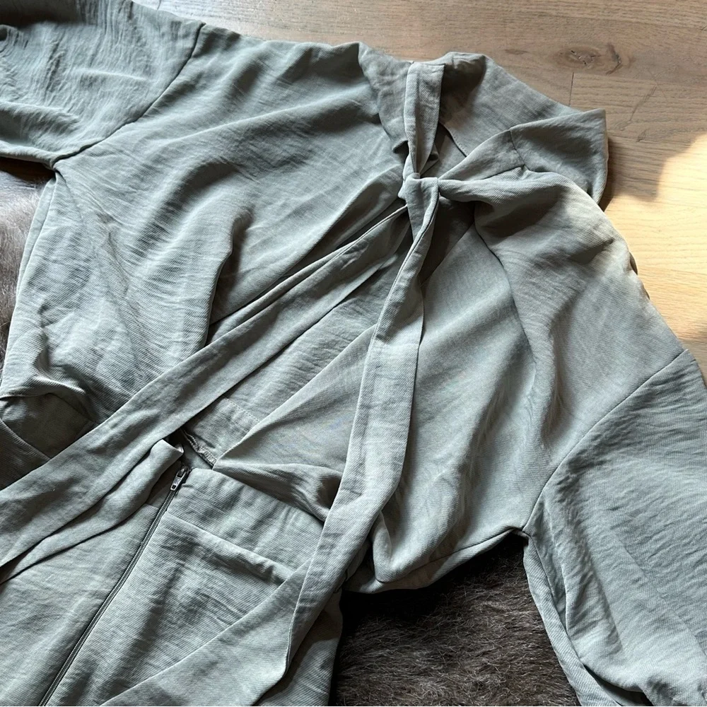 ASOS Cowl Neck Skate Midi Dress w/ Open Back - Sage Green - Size 4 - Picture 3 of 7